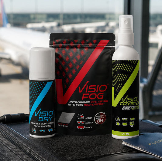 Visiodry essential kit for travelling, with airplane in the background